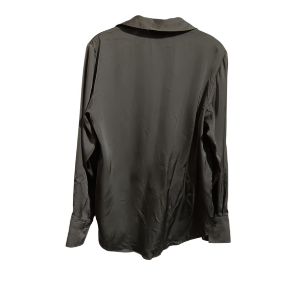 H&M Silky Feel Olive Green Button Front Blouse with Button Cuffs in Olive Green - Picture 4 of 7